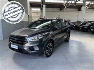 Ford Kuga 1.5 EcoBoost 120 CV S&S 2WD ST-Line del 2019 usata a Melegnano