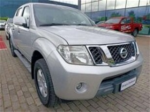 Nissan Navara 2.5 dCi 190CV 4 porte Double Cab Sport del 2014 usata a Empoli