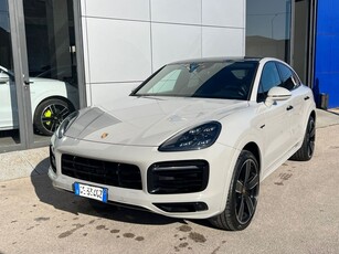 Porsche Cayenne 3.0 V6 E-Hybrid