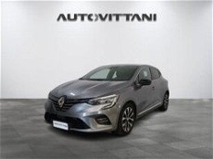 Renault Clio 1.0 tce Techno 90cv del 2023 usata a Como