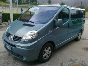 RENAULT TRAFIC 2.5 DCI