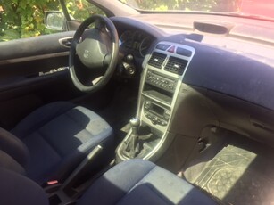 Vendo auto usata 2002 Peugeot 307station wagon Vicenza 3294994380 €1300