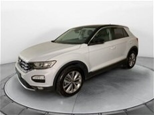 Volkswagen T-Roc 1.0 TSI Style BlueMotion Technology del 2021 usata a Carnago