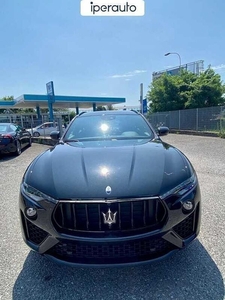 Usato 2023 Maserati Levante 2.0 Benzin 330 CV (99.700 €)