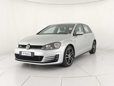 Volkswagen Golf 7ª serie GTD 2.0 TDI DSG 5p. BlueMotion Technology da Di Viesto