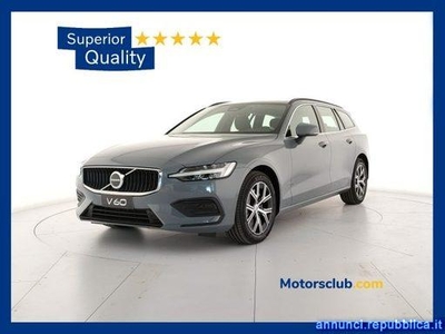 Volvo V60 B4 (d) automatico Core - Pronta Consegna Modena