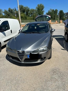 Usato 2004 Alfa Romeo 147 1.9 Diesel 150 CV (1.500 €)