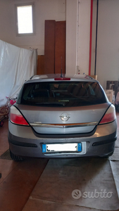 Usato 2006 Opel Astra 1.7 Diesel (2.000 €)