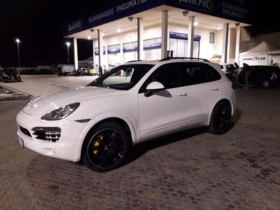 Usato 2011 Porsche Cayenne 3.0 Diesel 245 CV (28.000 €)