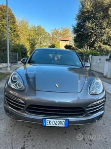 Usato 2011 Porsche Cayenne 3.0 Diesel 250 CV (17.000 €)