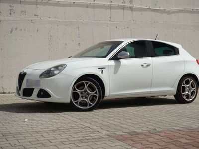 Usato 2012 Alfa Romeo Giulietta 2.0 Diesel 140 CV (8.000 €)