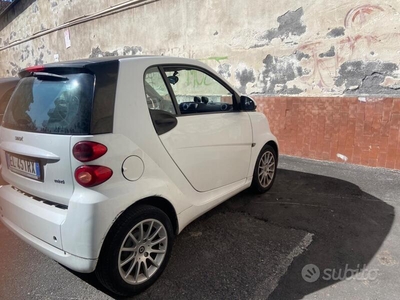 Usato 2012 Smart ForTwo Coupé 1.0 Benzin 61 CV (6.000 €)