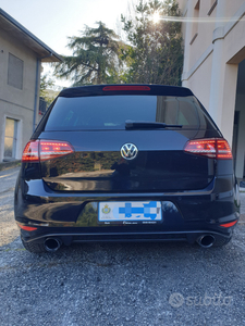 Usato 2015 VW Golf VII 1.6 Diesel 110 CV (16.800 €)