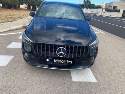 Usato 2020 Mercedes B180 1.5 Diesel 116 CV (26.000 €)