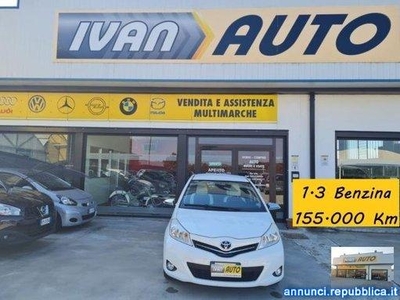 TOYOTA Yaris 1.3 BENZINA-ANNO 2014