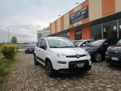 Fiat Panda 1.0 firefly hybrid s&s 70cv 5p.ti usato