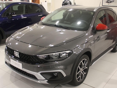 Fiat Tipo 1.5 Hybrid DCT 5 porte Red