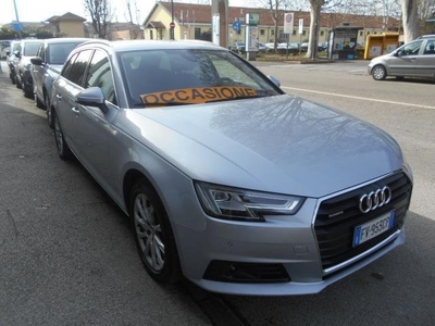 AUDI A4 Avant 40 TDI quattro S tr. Bus. Adv.