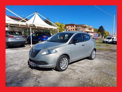 Lancia Ypsilon 1.2 69 CV Argento usato