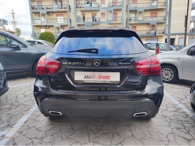 MERCEDES Classe GLA 200 d Premium 4matic auto