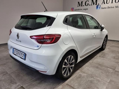 RENAULT NEW CLIO Hybrid E-Tech 140 CV 5 porte NEOPATENATI