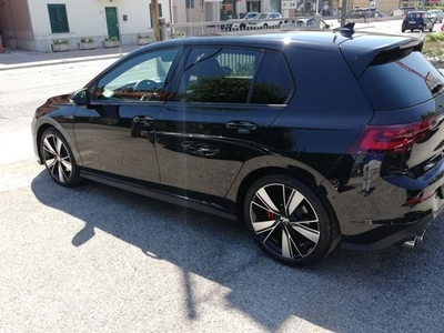 VOLKSWAGEN GOLF 2.0 TDI DSG 