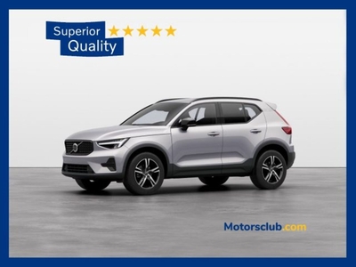 Volvo XC40 B4 automatico Plus Dark nuovo