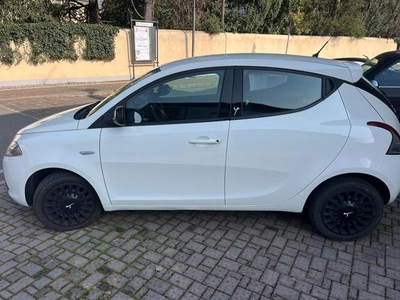 2015 LANCIA Ypsilon