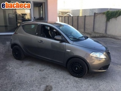 Lancia ypsilon 1.3 mjt..