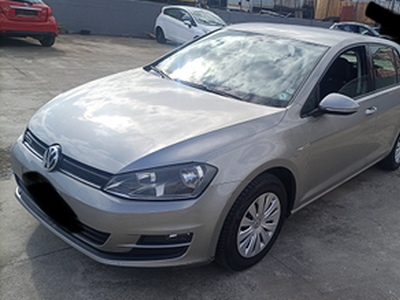 2016 golf 7 bluemotion 1.4 benzina metano