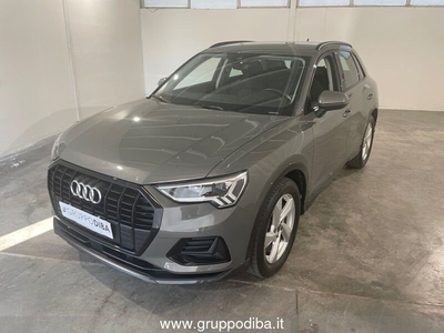 Audi Q3 35 TDI Business 110 kW