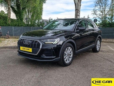 AUDI Q3 35 TDI Stronic Business 18