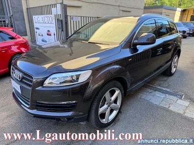 Audi Q7 4.2 V8 TDI quattro tiptronic Banchette