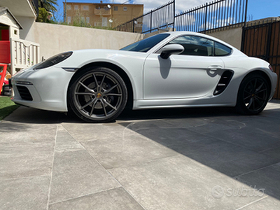 Cayman 718 2.0 300 cv anno 2018