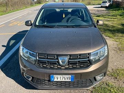 Dacia sandero anno 2019