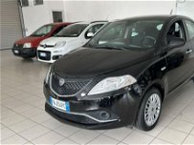 Lancia Ypsilon 1.2 69 CV 5 porte Gold del 2018 usata a Castellammare di Stabia