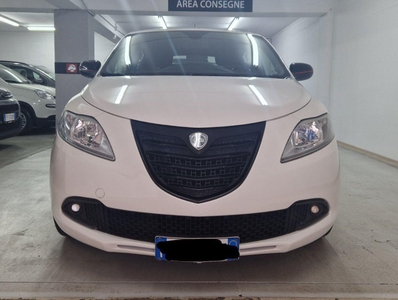 Lancia Ypsilon 1.2 69 CV