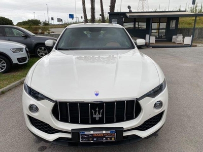 MASERATI LEVANTE V6 Diesel AWD