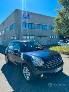 MINI COUNTRYMAN D