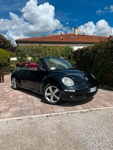 New beetle cabrio limited red edition