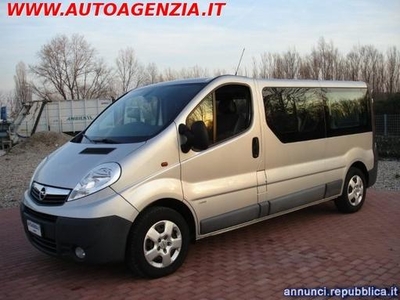 Opel Vivaro 29 2.0 CDTI 120CV Combi 9 posti Rimini