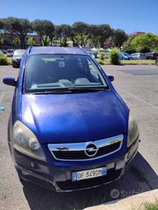 Opel Zafira B 2007