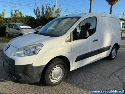 Peugeot Partner 1.6 HDi 90CV 3 posti Furgone DC Mobile Altidona