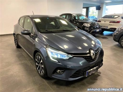 Renault Clio 1.0 GPL Intens STRAFULL 5 Porte Giugliano in Campania