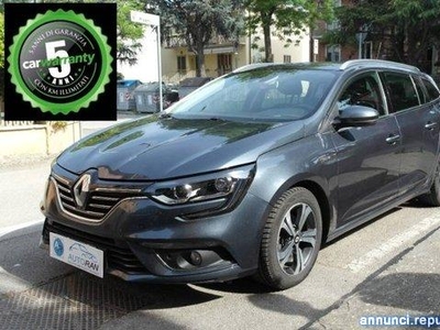 Renault Megane 1.5 dci energy Duel2 110cv edc