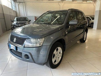 Suzuki Grand Vitara 1.9 DDiS GANCIO TRAINO Rovetta