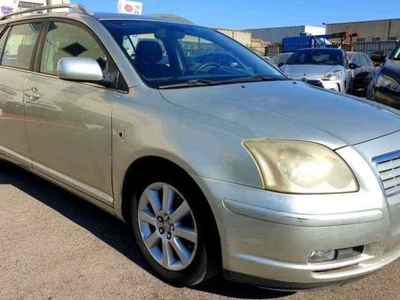 TOYOTA Avensis 2ª serie