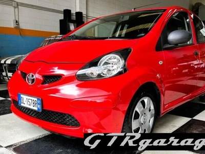 Toyota Aygo 1.0 12V VVT-i 5 porte Sol usato