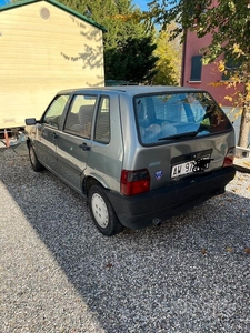 Usato 1990 Fiat Uno 1.0 Benzin 45 CV (800 €)