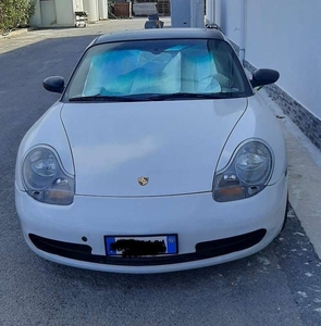 Usato 1998 Porsche 911 Carrera 4 3.4 Benzin 300 CV (41.000 €)